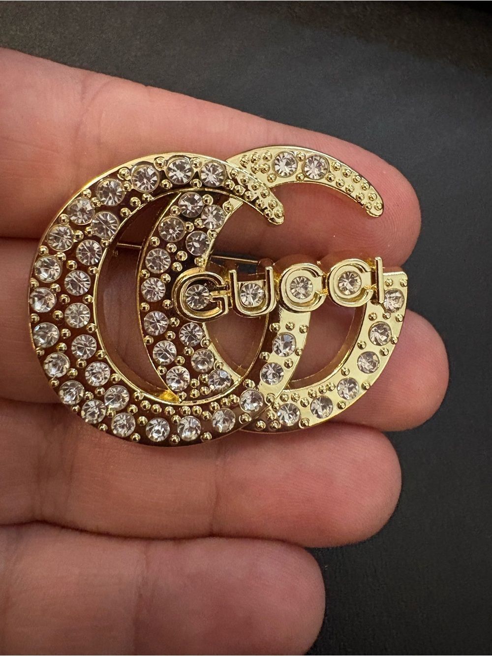 New with box Gucci Gold tone Crystal Double G Brooch - Picture 4 of 7
